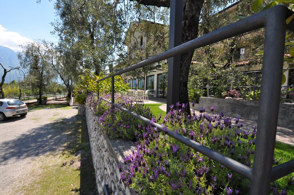 Hotel Rosemarie Limone sul Garda Exterior photo