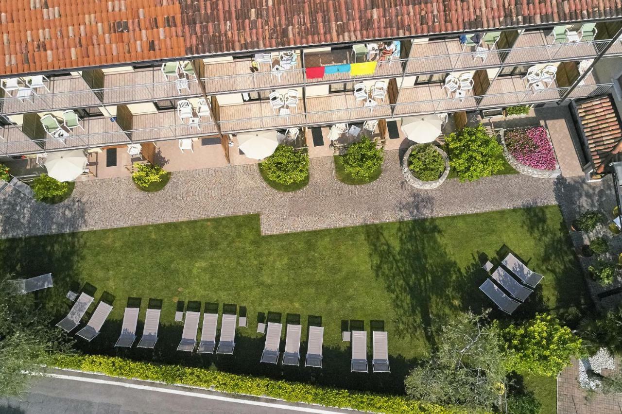 Hotel Rosemarie Limone sul Garda Exterior photo